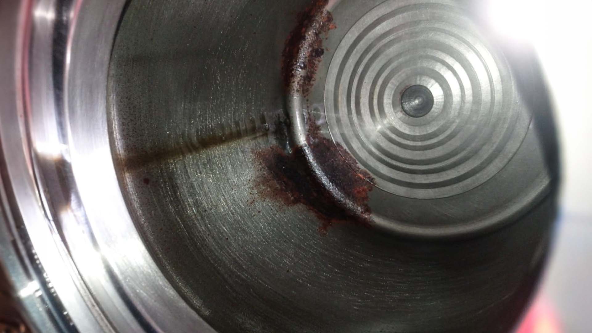 Фотография детали гидромолота, пораженной коррозией