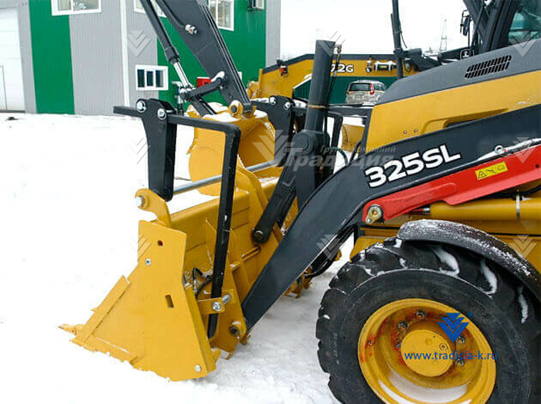 Вилы откидные паллетные Impulse PF2000 на ковш John Deere 325J/315SK/325SK картинка 115891