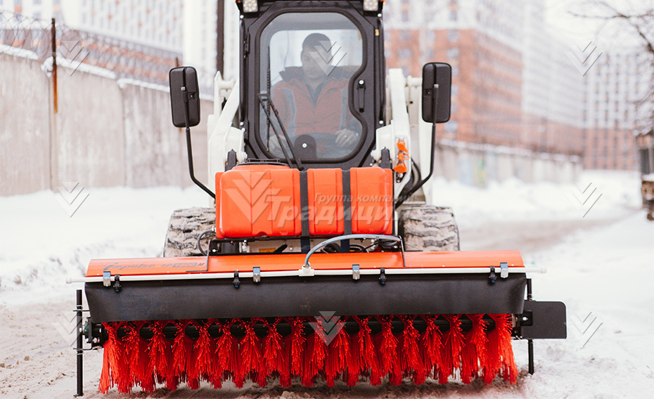 Щетка дорожная коммунальная Impulse SP1800M + система орошения 100 литров (с насосом) картинка 635080