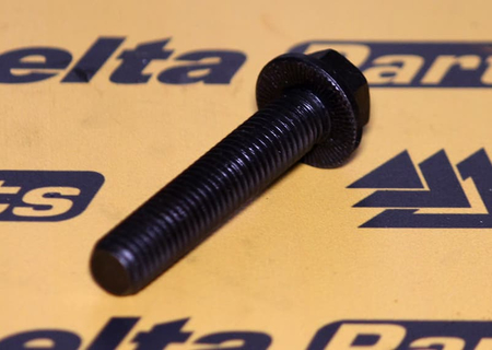 Болт крепления ступецы шестерни JCB 826/01060