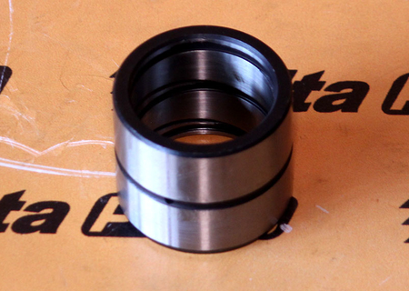 Втулка Volvo VOE11711135