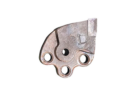 Молоток фиксированный твердосплавный для ротоватора (D)-правый