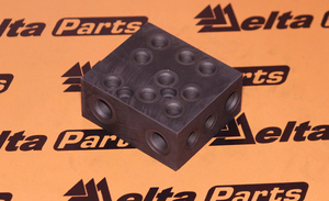 Блок клапанов гидроаккумулятора (без гидроклапанов) Tarsus (ELAZ) C17M22