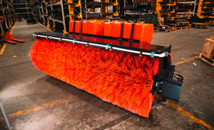 Impulse SP 2400 M (мех поворот) КОМПЛЕКТ (щетка+система полива с насосом) без переходной плиты