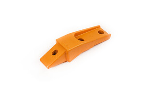 Адаптер Bobcat болтовой 6737324 Nova