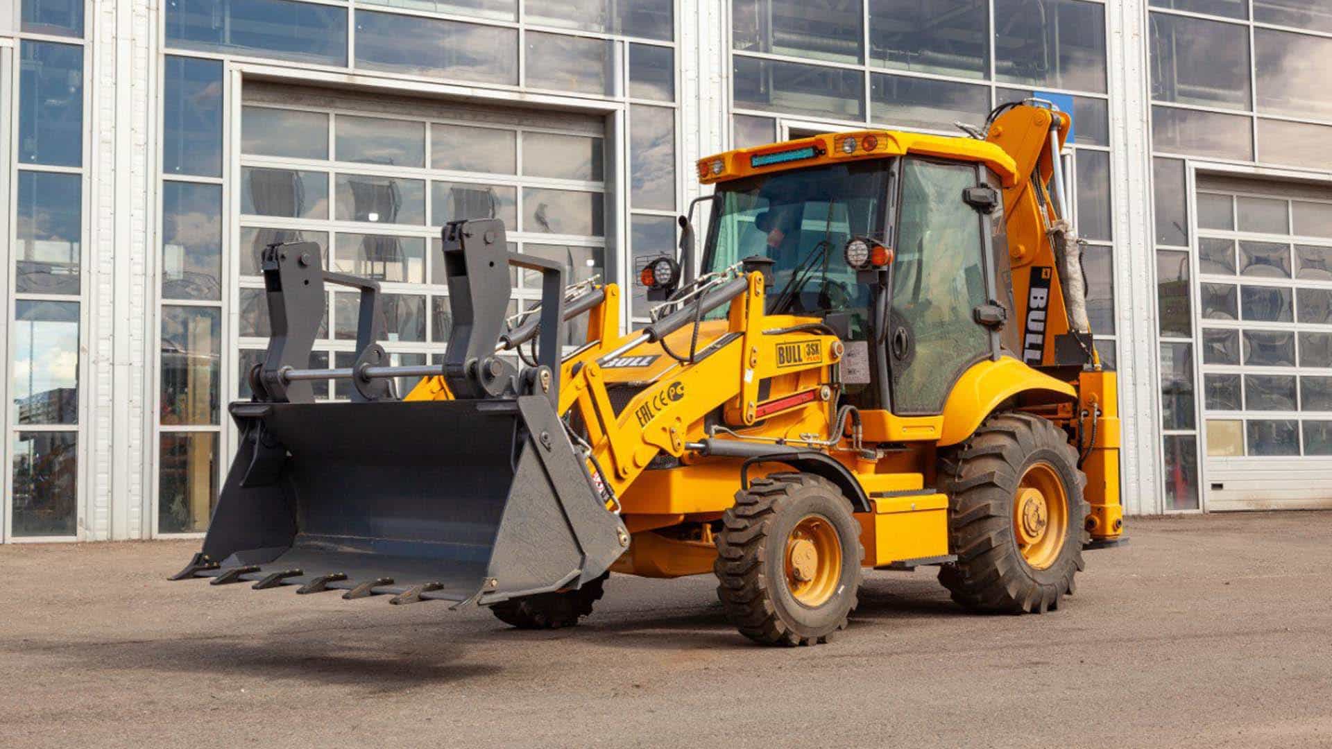 Экскаватор-погрузчик BULL 3SX-PLUS