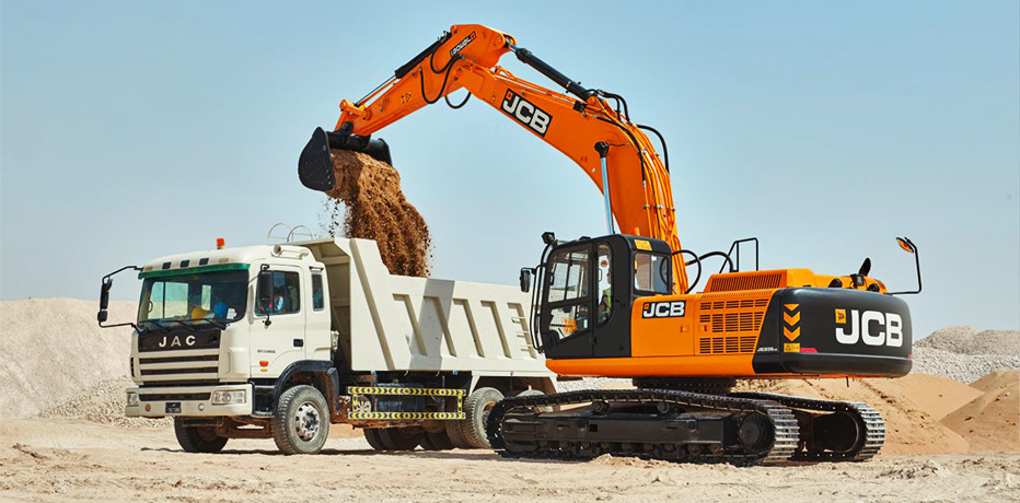 Экскаватор JCB JS305