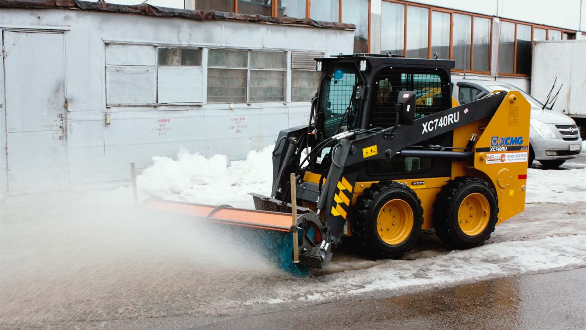 Мини-погрузчик XCMG XC740RU